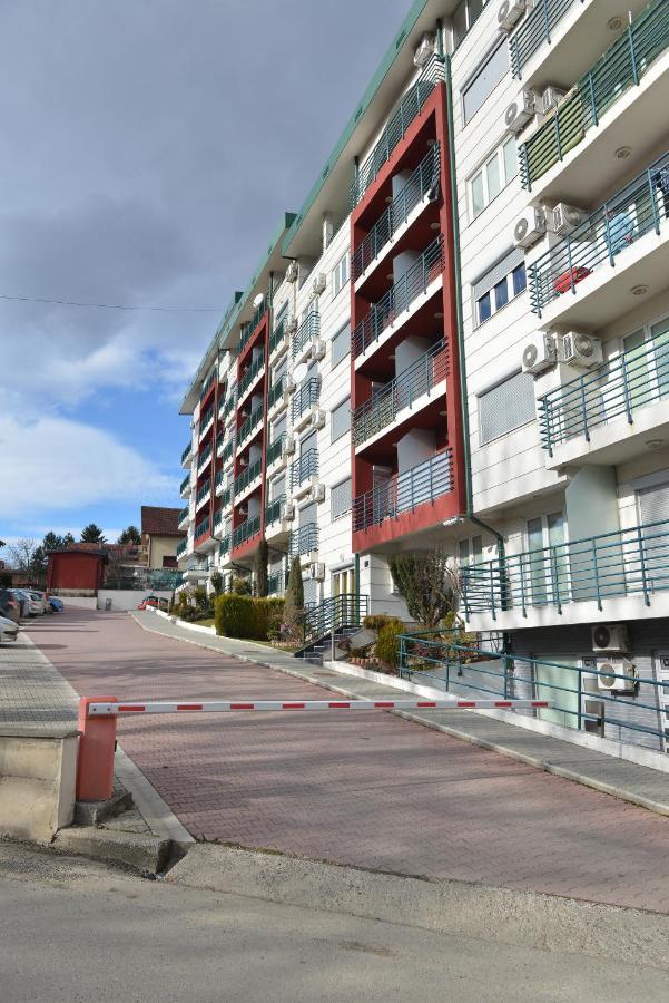 Studio Apartman Zvezdana Noc Vrnjačka Banja Zewnętrze zdjęcie