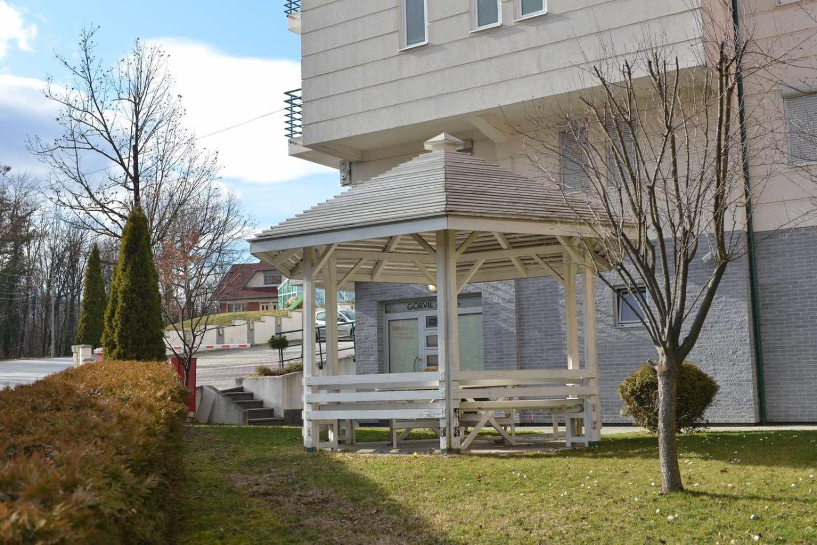 Studio Apartman Zvezdana Noc Vrnjačka Banja Zewnętrze zdjęcie